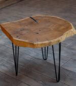 Măsuță cafea stejar cu inserții subtile de rășină