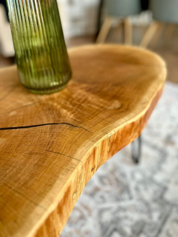 photo_5771424285133048842_y