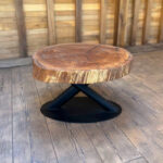 Măsuță de cafea „Oak Titan” – stejar masiv cu inserții de rășină - 88x78 cm